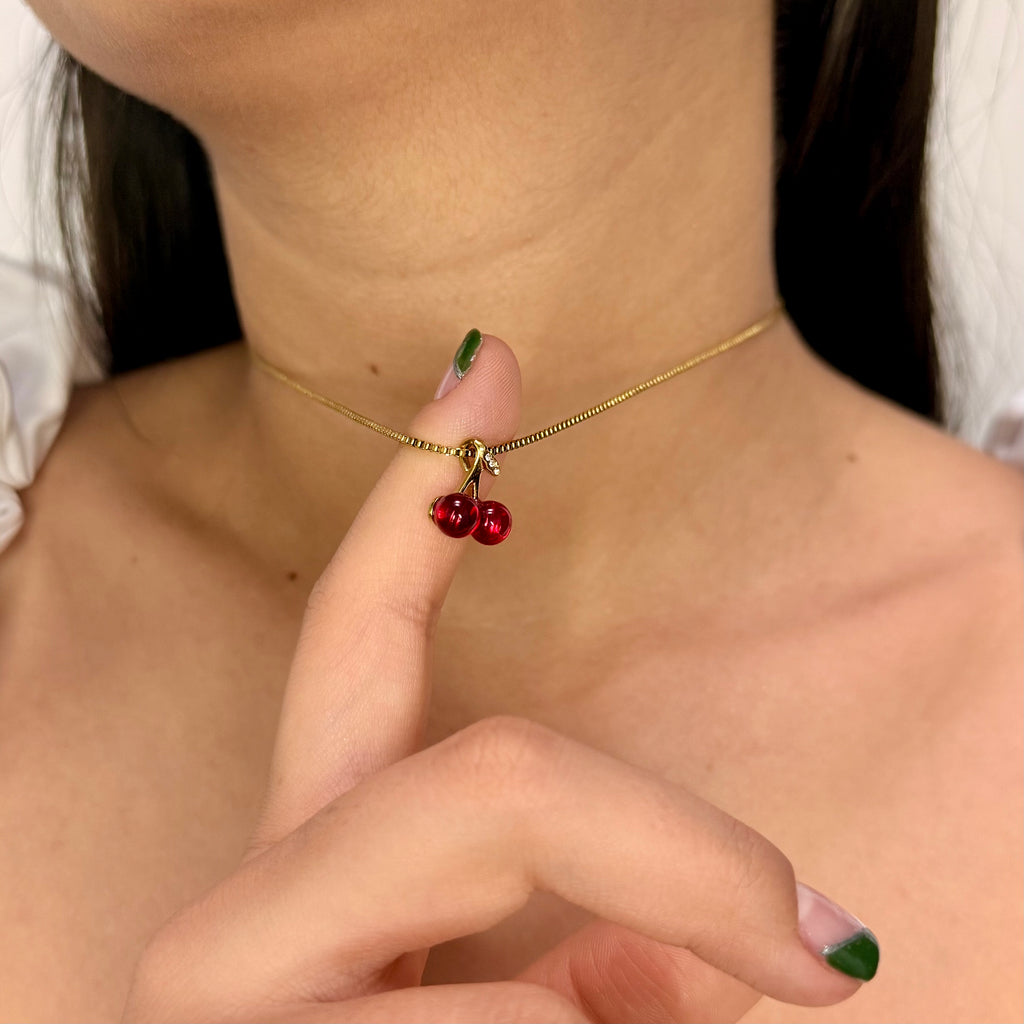 Cadena Box Mujer + Dije Cherry Roja