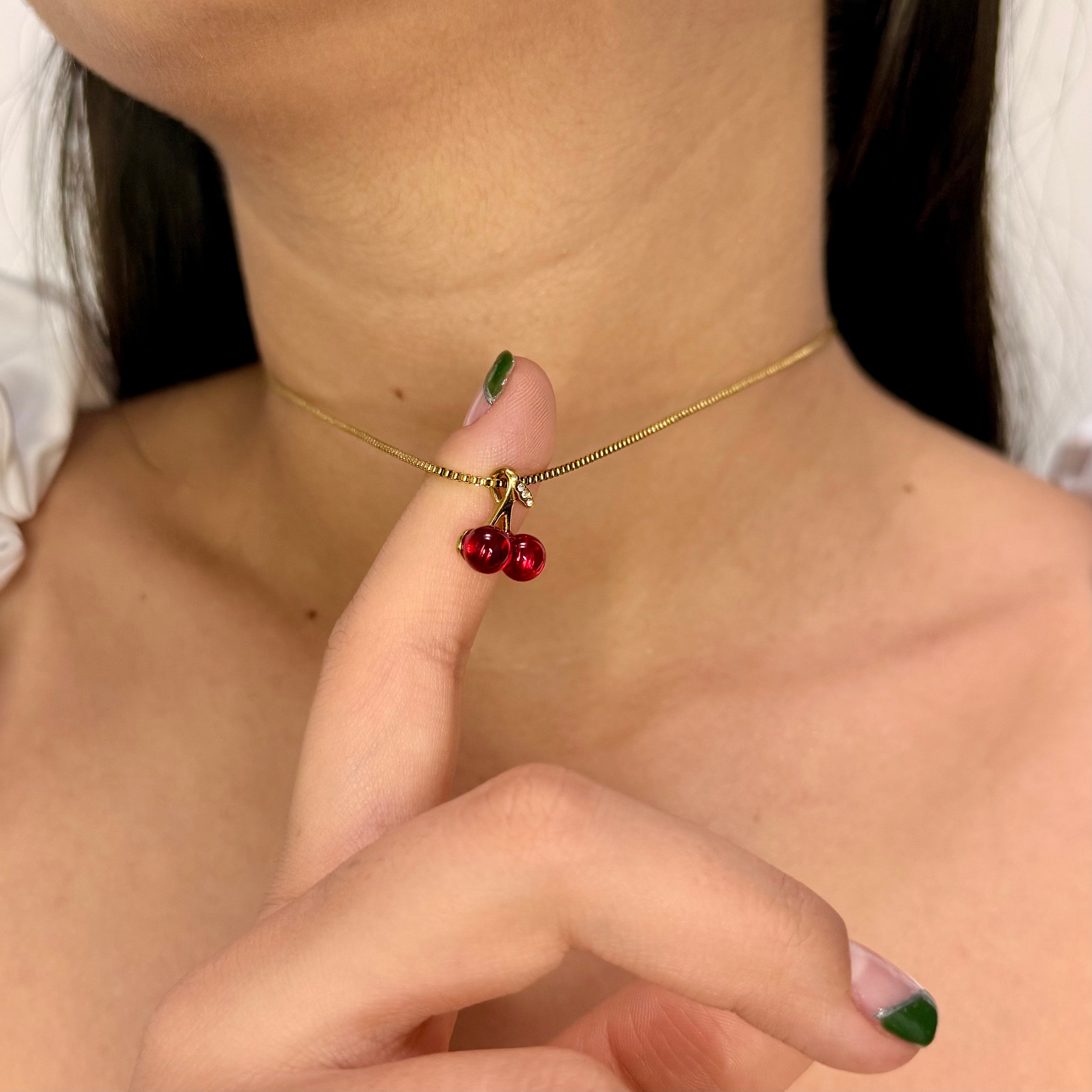 Cadena Box Mujer + Dije Cherry Roja