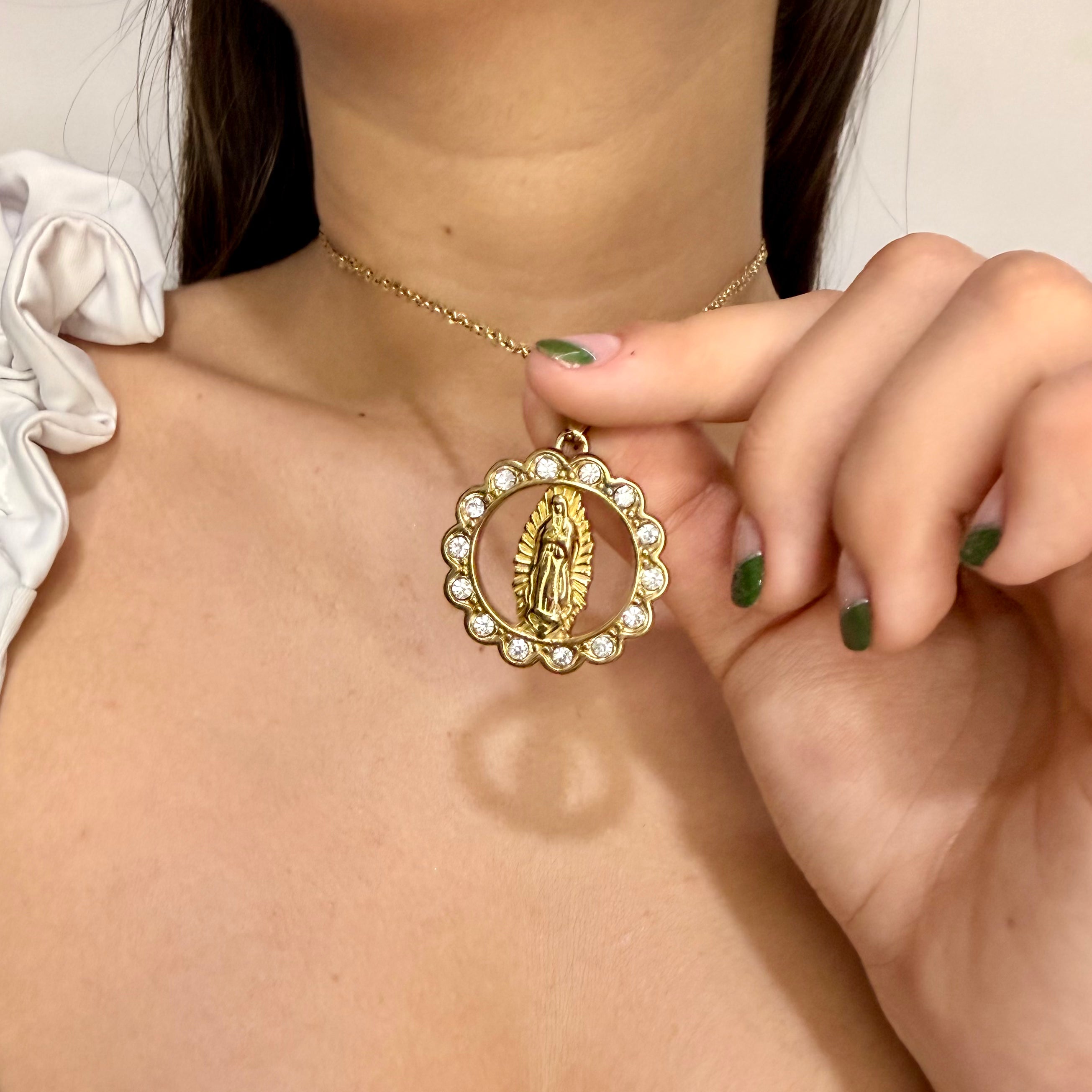 Dije Virgen Con Piedras