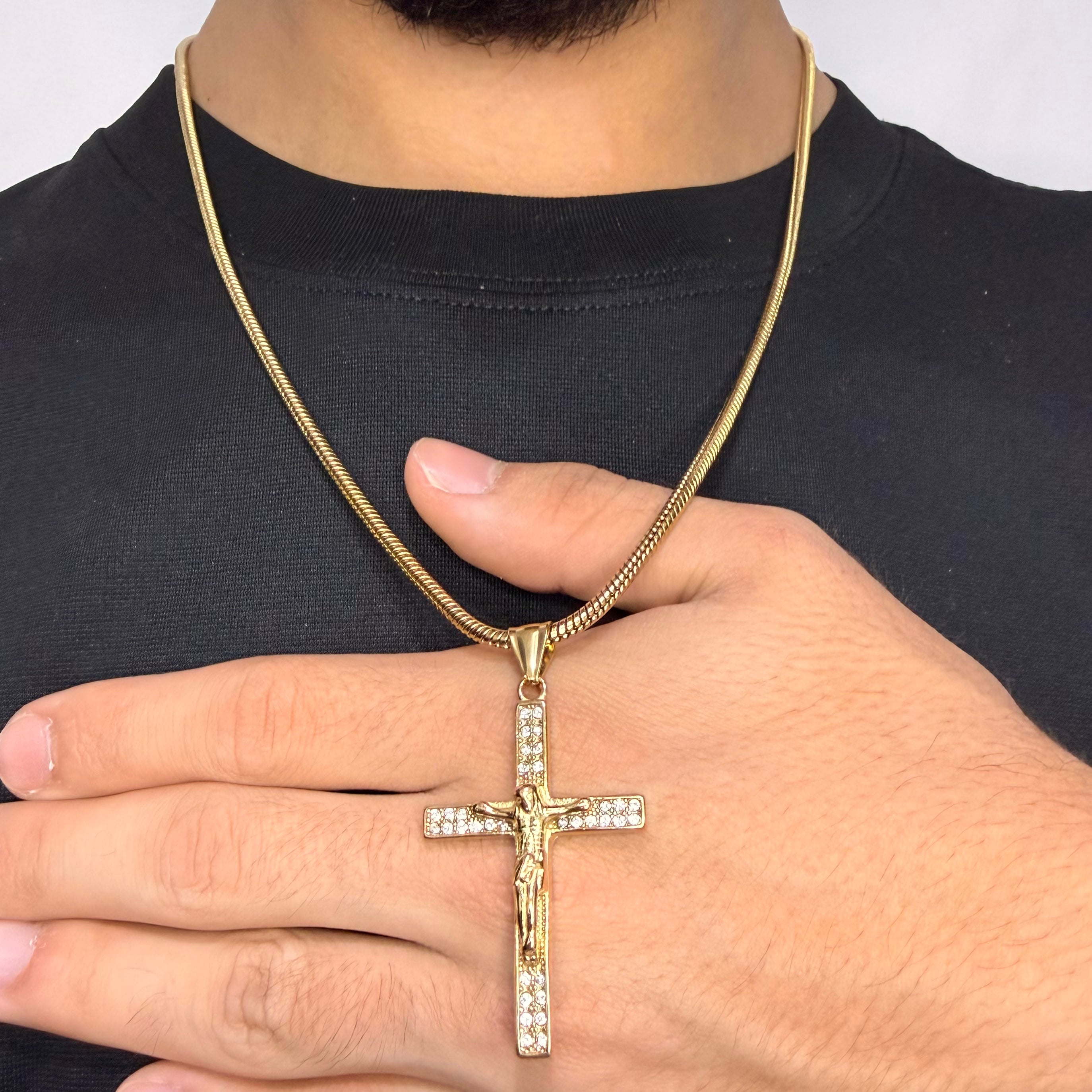 Dije Cristo Con Piedras