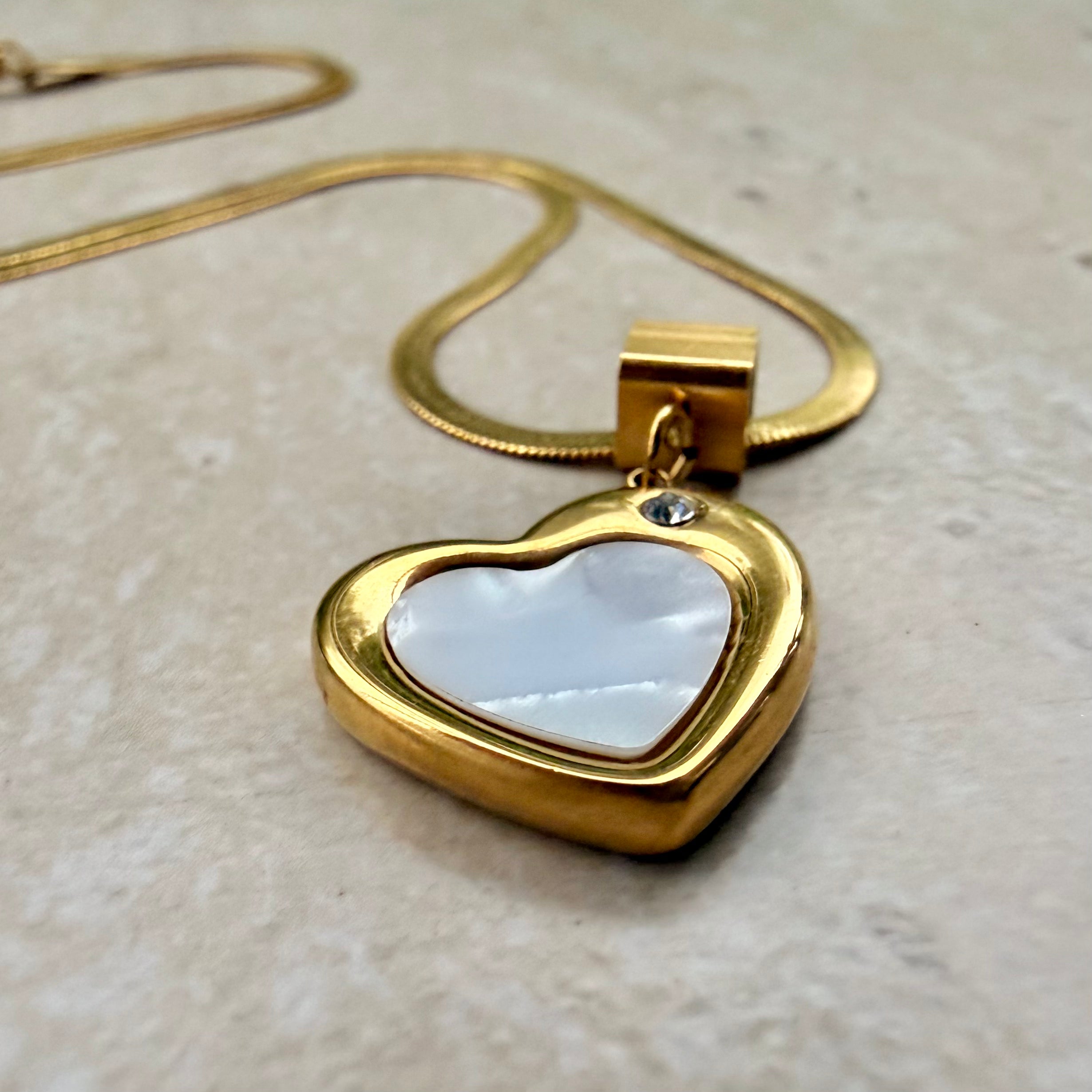 Cadena Chinesca Mujer + Dije Corazon